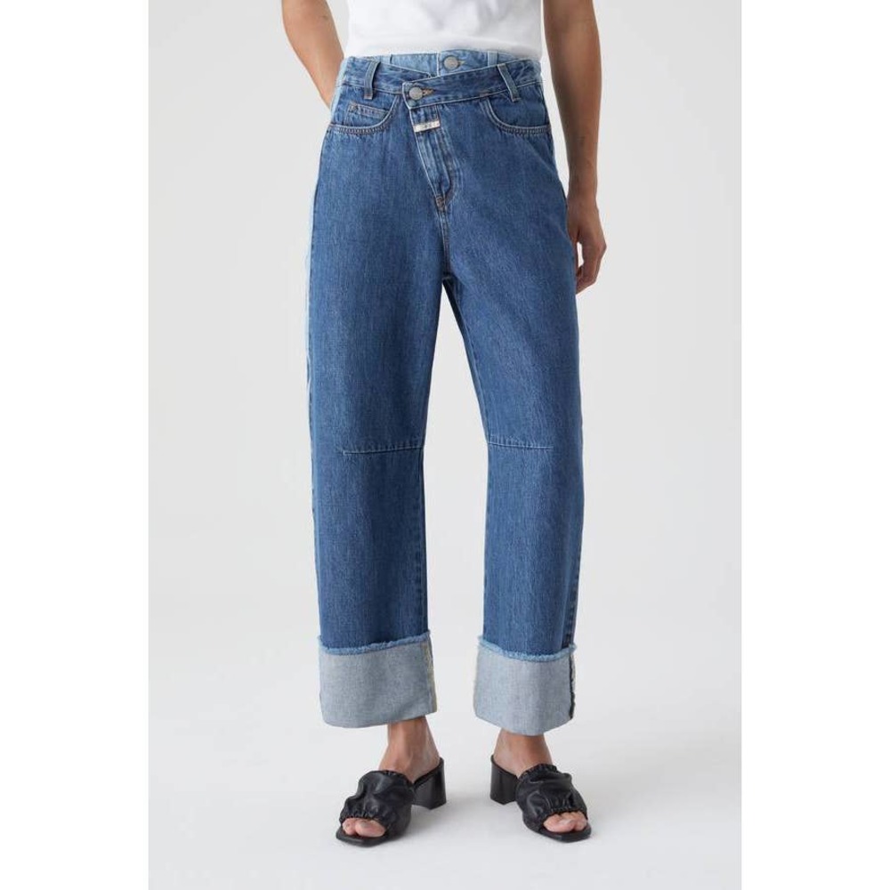 CLOSED Sustainable Eco Denim Averly Turn Up Hem Jeans in Dark Blue 26
